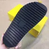 2021 Neue Slipper Getriebe Bottoms Herren Gestreifte Sandalen Kausal Rutschfeste Sommer Huaraches Hausschuhe Flip Flops Slipper Beste Qualität