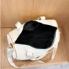 Women Sport&Outdoor Packs Duffel Bags /2022 Designer handbags classic Woman High capacity sport Tote bag designers cardholder wallet