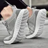 2021 Ankomst sälja bra professionella skor klassiker bekväm jogging basket sport sneakers män kvinnor vandring
