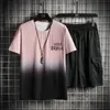 カジュアルメンズTシャツツーピース夏のヒップホップメンズメンズ半袖+パンツ原宿男性スーツ服メンズ日本の緩い5xl 210806