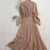 Elegant knäppt vågig kant v-nacke stickad klänning dam botten pläterad lång klänning 2021 höst vintage solid a-line klänningar kvinnor y1204