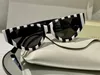 Okulary przeciwsłoneczne dla kobiet w stylu letnich przeciwzawodowych 4063 Retro Plack Planka Pełna ramka okulary mody Losowe pudełko7274374