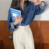Wiosna Jesień Korea Moda Kobiety Z Długim Rękawem Luźne Bawełniane Koszule Dżinsowe Koszule Pojedyncze Kieszeń Vintage Niebieskie Casual Bluzki M677 210512