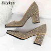 EilyKen Crystal Chunky Heels Pumpar 2021 Spring Women Fashion New Design Square Toe Bling Rhinestone Röd Bröllop Bride Skor C0410