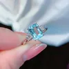 Moda Blue Crystal Aquamarine Topaz Gemstones Diamantes Anéis Para As Mulheres Branco Ouro Prata Cor Jóias Bago Bijoux Presentes