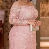 Spetsmor till bruden plus storleksapplikationer rosa juvelhals långa ärmar mantel formella middagsklänningar för kvinnor