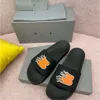 Wysokiej Jakości Luksusowe kapcie Męskie Damskie Designer Slajdy Klasyczne Kryte Sandały Zjeżdżalnia Lato Moda Rozmierzająca Pantufel Sandalii Outdoor Wide Flat Flip Flip Flops Sandal