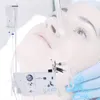 Jet d'oxygène Equipement de soin de la peau à nettoyage profond de la peau 3-en-1, utilisé pour la désoxygénation du visage, enlèvement de l'acné, rajeunissement