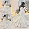 Africain Dubaï Arabe Plus La Taille Robe De Mariée Sirène Dentelle Appliqued Robes De Mariée Chérie Corset Dans Le Dos Balayage Train Mariage Robes Formelles Sur Mesure