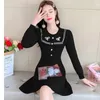 Casual Dresses Vintage Beaded Bowknot O-Neck Strikkad Tröja 2021 Höst Vinter Lyxig design Bottoming Mini Robe Vestidos