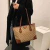 Diseño impreso bolso de mano de mujer de un solo hombro invierno nueva mochila de viajero simple y de gran capacidad con bolsos de compartimento