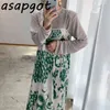 Koreanska Chic Höst Retro Halo Dye Tryckt Spaghetti Strap Klänning Lös O ​​Neck Tshirts Kvinnor Solid Bomull Top Långärmad 211109