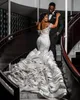 Suknie ślubne Afryki Satynowe Syrenki Trąbka Ruffles Lace Aplikacja Suknie Ślubne Plus Rozmiar Off The Ramię Vestido De Novia