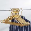 Trwałe metalowe wieszaki na ubrania szafa stół do przechowywania home spodnie antypoślizgowe wieszaki suszące dla dorosłych / odzież robocza Organizator 210702