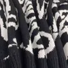 Korrekt version Welldone Sweater Kvinnors 2021 Höst Winter Loose BF Lazy Fashion Brand