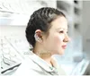 Conception droite et gauche asymétrique marque de mode grande zircone cubique oreille manchette fleur boucles d'oreilles pour les femmes CZ294 210714