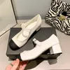 Designer Kvinnor Skor Slides Sandaler Heels 4.5inc Slipper 9 Wide Ladies Gummi Socks 2021Slippers Black Espadrille Girls Platform Resorts