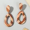 Etnische Stijl Trendy Vrouwelijke Streep Houten Oorbellen Voor Vrouwen Eenvoudige Holle Waterdruppelvorm Dangle Earring Boho Sieraden Geschenken