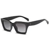 نظارة شمسية فاخرة خمر النساء كلاسيكيات S130 Sun Glasses Retro Trooment Outdoor Lentes de Sol Mujer251S