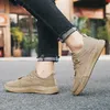 Primavera Casual Respirável Canvas Sapatos Homens de Tendência de Soled Tendência Juventude Aumentar Moda Versão Ao Ar Livre Esportes Conforto Skateboarding Khaki Preto