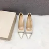 2021 moda mujer tacones altos zapatos de vestir diseñador lujo Ballet danza cuero goma Yoga punta redonda plataforma sandalias planas fiesta de boda