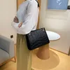 女性夏大旅行レザーPUバーティデザイナーショルダーハンドバッグ