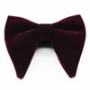 Bow Slipsar Velvet Big Bowties För Kvinnor Mens Groom Bröllop Slips Skinny Solid Färg Gravatas Slim Black Cravat Tillbehör