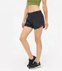 L11 Yoga Short Pants Wound Hidden Zipper Pocket Womens Sports Shorts فضفاضة غير رسمية للركاب الرياضي الفتيات F3964597