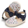 Pierwsi Walkers Lovely Flower Print Bow Canvas Baby Shoes Lato Sole Sole Party Princess Girl But