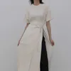 Korejpaa Dames Jurk Zomer Koreaanse Chique Dames Minimalistische Niche Ronde hals Tie Taille Design Side Slit Korte Mouw Vestidos 210526