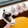 Scarpe in tela in alto per bambini 2022 nuovi ragazzi e scarpe casual casual da ragazzi e scarpe da tavolo coreano per bambini G1210