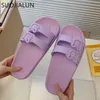 SUOJIALUN Donne di Estate Pantofole Scarpe Carino Open Toe Presentazioni aziende produttrici giochi Suola Morbida Tacco Piatto Casual All'aperto Spiaggia Infradito Scivoli Sandali Y0731