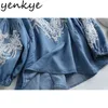 Camicia di jeans blu vintage con ricami floreali Camicetta da donna con scollo a V Manica a lanterna Casual Taglie forti Tops estivi Blusas 210514
