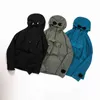 2023SS 011 Erkek Ceketleri Goggle Hooded Ceket Bahar ve Sonbahar Açık Havada Rüzgar Dergisi Moda Markası Metal Naylon Dış Giyim Katları