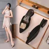 Paillette Crystal Metal Buckle Mules Ladies Shoes 2021 Flip Flops Pantufas Chic Plus Size 40-43 슬리퍼 여성 폐쇄 발가락 슬라이드