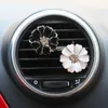 Automobile air outlet fragrance piece vehicle mounted Daisy air conditioner outlet fragrant cotton decoration clip