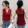 Sexy con cuello en v sin mangas bordado camisa de encaje ahueca hacia fuera delgado moda salvaje chaleco sólido camisas de mujer primavera y verano 9891 210508