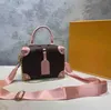 Women Classic Crossbody Bag with Chain Strap Lady Shoulder Bags High Quality Girl Chest Fashion Rivet Handbags302K