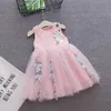 Nouvelles filles robe d'été enfants mode sans manches floral princesse maille robes pour enfants prom party vêtements filles robe de mariée Q0716