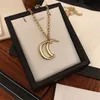 Couples Classic Letter Pendant Necklace with Box Trendy Festival Gift Chain Golden Unisex Charm Exquisite Jewelry Outdoor Necklaces
