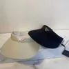 2021 Yeni Güneş Şapka Kadın Tasarımcı Cap Visor Yaz Kapaklar Şapka Erkek Kova Şapka Moda Üst Boş Hut Tasarımcılar Açık Ayarlanabilir D217101F