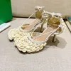 Kvinnor vävda läder rhinestone mesh sandaler skor mode kvadrat tå höghöjd sandal glides topp designer damer kontor party bröllopsklänning skor storlek 35-43 med låda