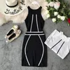 Vestido de Verão Casual Sem Mangas Mini Mini Sexy Ombros Bare Club Party Mulheres Slim Bodycon Stripe White ES Vestido 210525