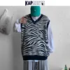 Kapments Streetwear Мужчины Хараджуку Полосатый свитер Жилет зимний мужской Японский V-образным вырезом вязаные свитера мужской корейский вязаный жилет 211014