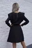 Herbst gepolsterte Schulter Langarm Mini schwarzes Kleid für Frauen A-Linie Vintage Rüschen volle Kleider Frauen Vestidos Winterkleid 210514
