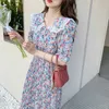 Franska sommarkvinnor blommor chiffong klänning femme mantel kort ärm mode sexig vintage koreanska kläder 210529