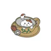 Kubek Cat Emalia Pin Cute Koty Kawa Broszka Torba Odzież Lapel Pins Kitten Cafe Odznaka Zwierząt Biżuteria Prezent Dla Dzieci Przyjaciele