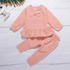 Bear Leader Baby Girls Casual Spring Kläder Mode Höst Infant Baby Ruffles Toppar och byxor Outfits Toddler Kläder för 0-2Y 210708