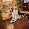 Grand réaliste tigre léopard panthère en peluche doux animaux en peluche simulation tigre blanc Jaguar poupée enfants enfants cadeau d'anniversaire Y4410250