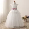 2021 Pretty Princess White Lace Appliques Bow Flower Girl Dresses Tulle Girls Pageant Gown Communion for Wedding Formal Party F04